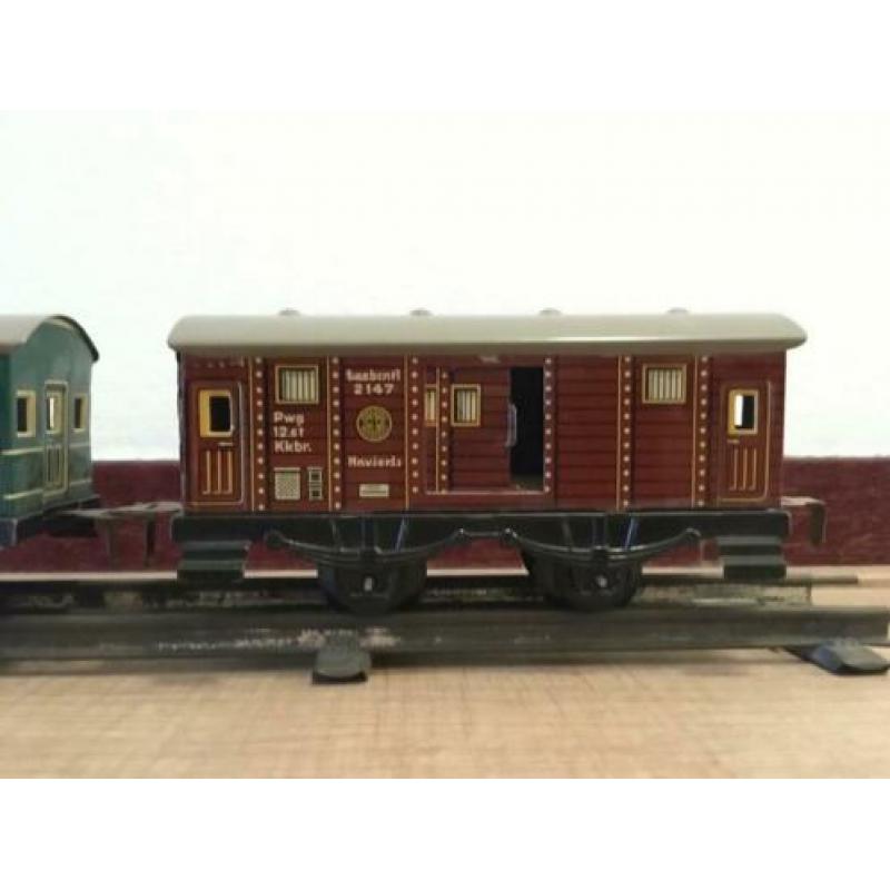 Antieke set treinwagons blik, made in “US zone Germany”