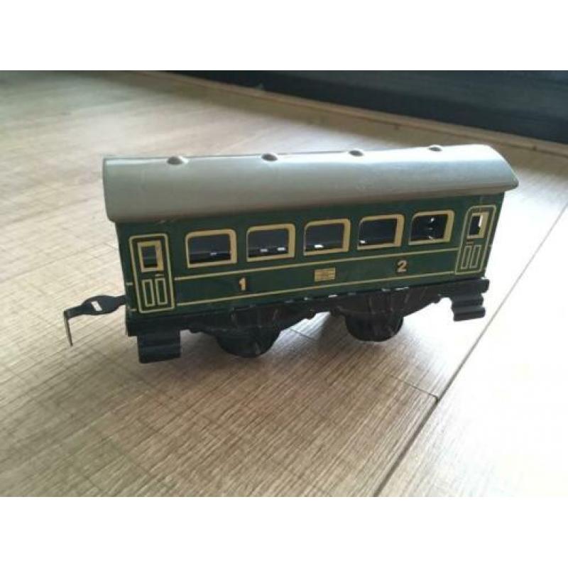 Antieke set treinwagons blik, made in “US zone Germany”