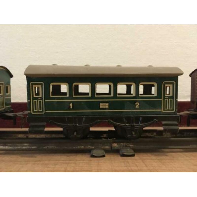Antieke set treinwagons blik, made in “US zone Germany”