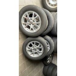 Opel zomerbanden met velgen 16 inch