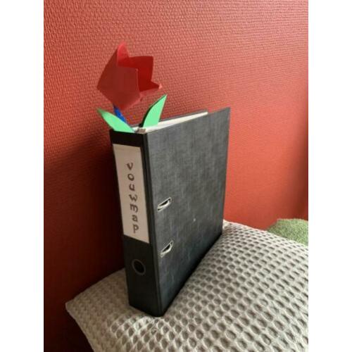 Vouwmap en doos met 3-D vouwsels