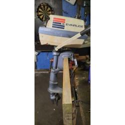 buitenboordmotor 4pk evinrude (loop of sloop)