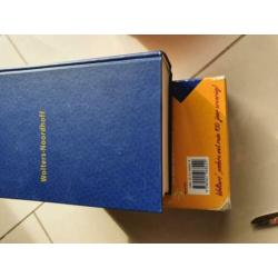 woordenboek nederlands , engels- nederlands en nederlands -