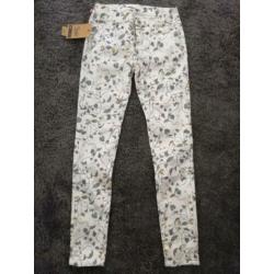 NIEUW! Toxik3.. Supermooie, gave & aparte flower ?? skinny!