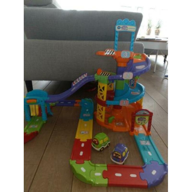 Toet toet parkeertoren