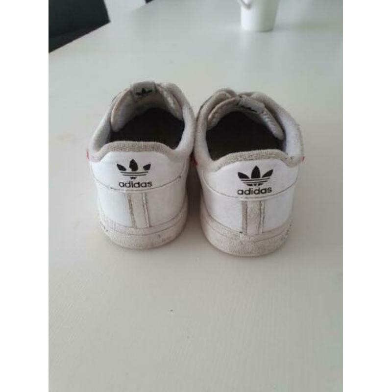 Adidas continental maat 27