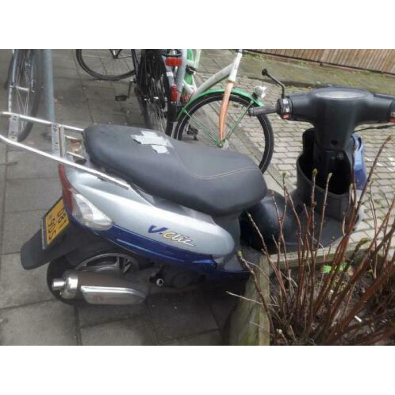 Peugeot v-clic bromscooter start niet!