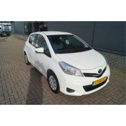 Toyota Yaris 1.0 VVT-i Now l Airco l Bluetooth (bj 2014)