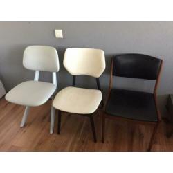 4 hippe vintage teak stoelen jaren 60 SETPRIJS