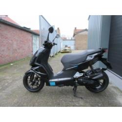 Peugeot speedfight 4 snor 4t bj2016 krasschade 1200km
