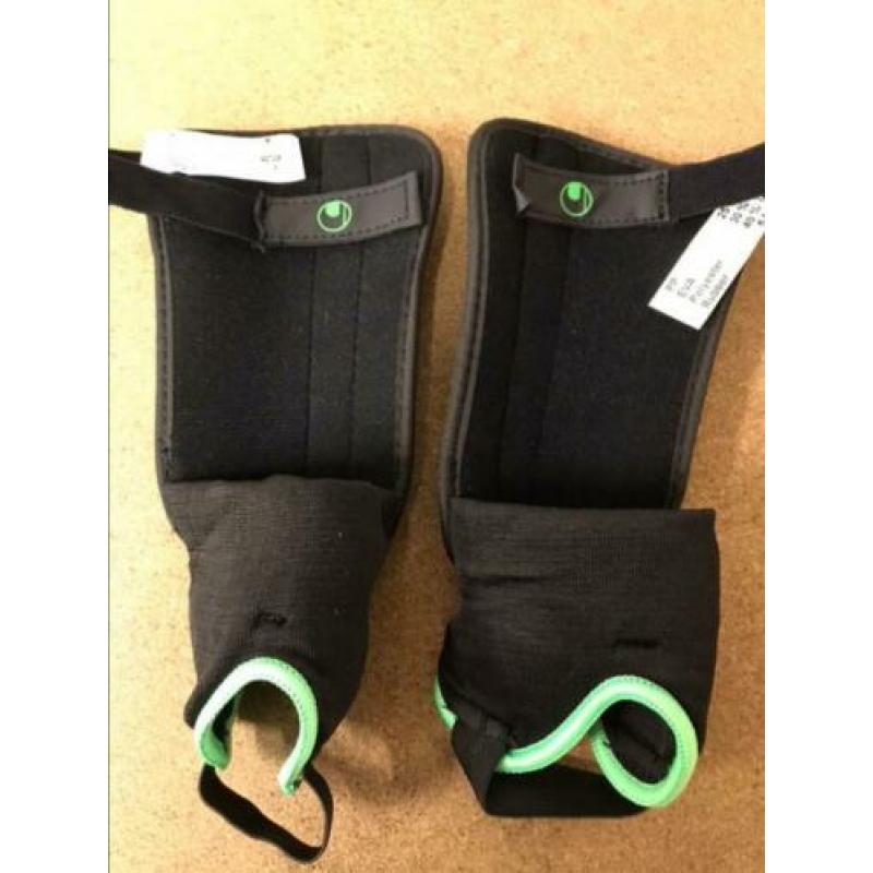 Uhlsport scheenbeschermers flexplate maat xs