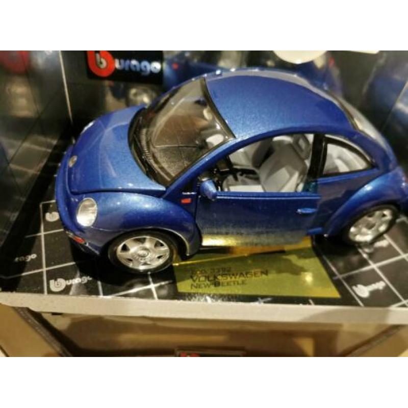 modelauto 1:18 volkswagen kever beetle gold edion