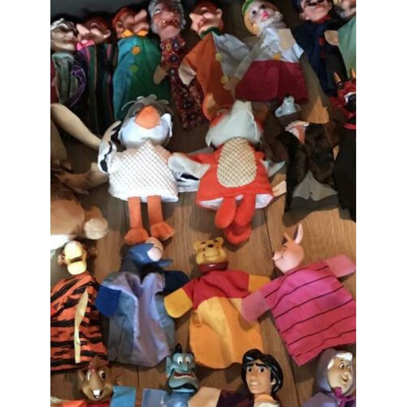 Mooie collectie van 42 stuks poppenkastpoppen