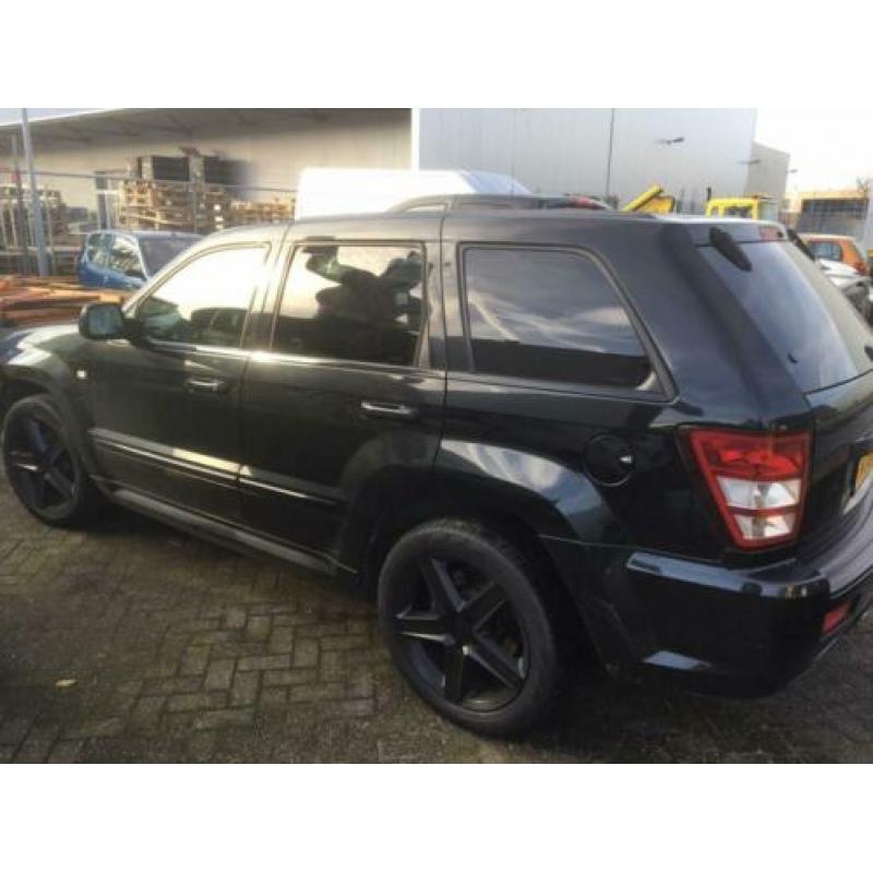 Jeep Grand Cherokee SRT8 lpg