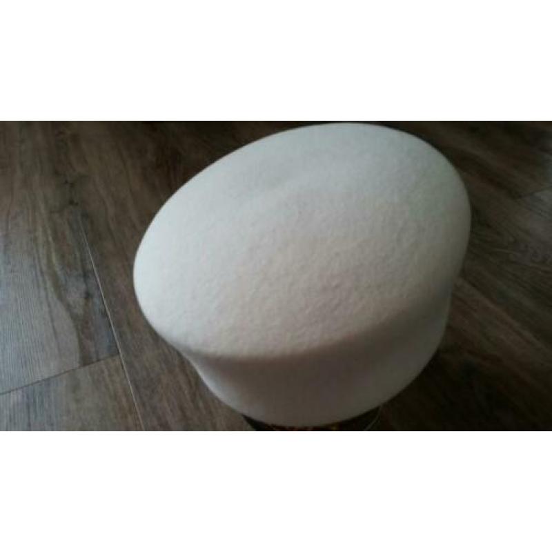 Mooie hoed kleur off white (nieuw)