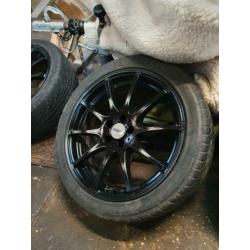 set velgen merk dezent