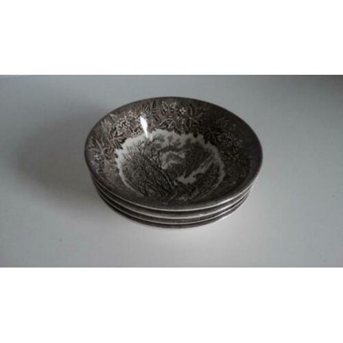 4 schaaltjes English Ironstone tableware