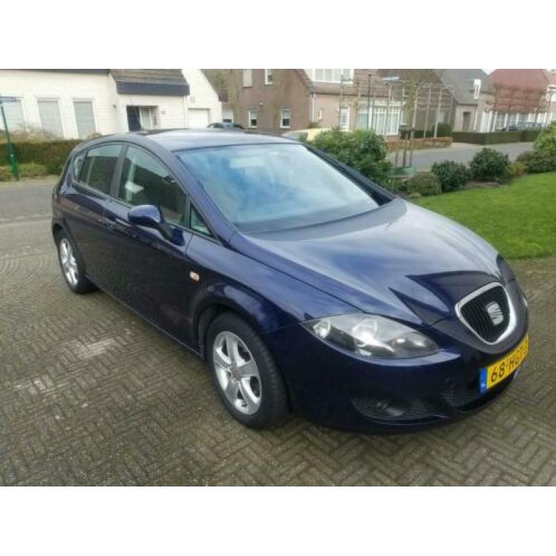 Seat Leon 1.6 75KW 2008 Blauw + LPG G3 installatie
