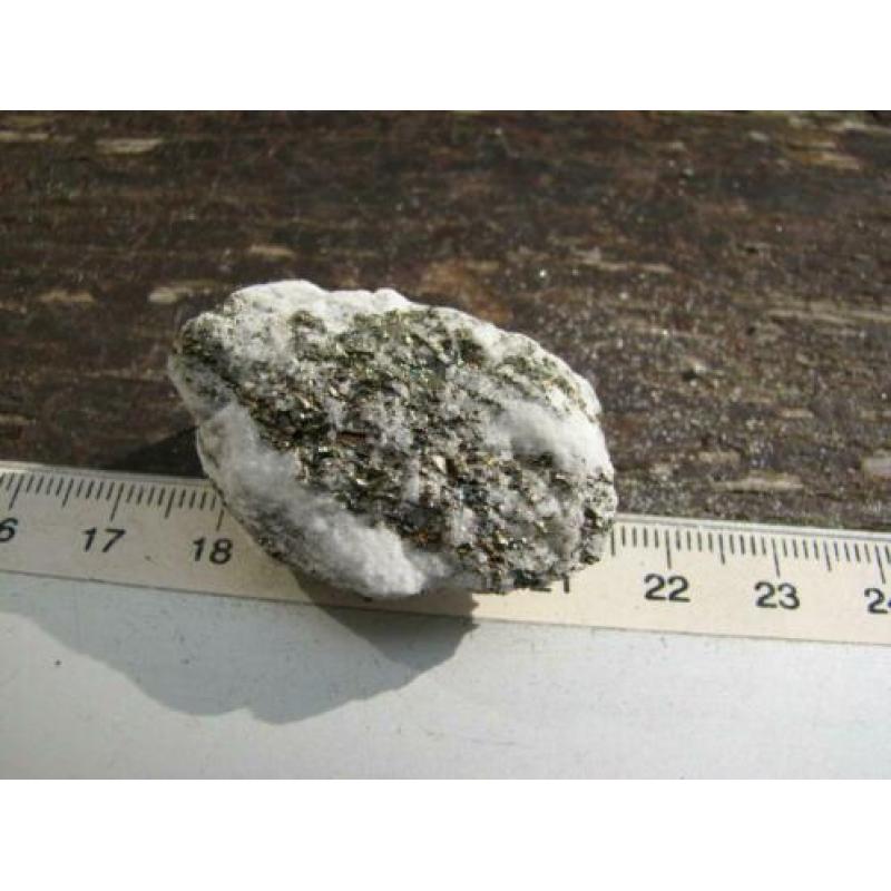 Diverse Mooie stukjes Dolomiet met ijzerhoudende Mineralen