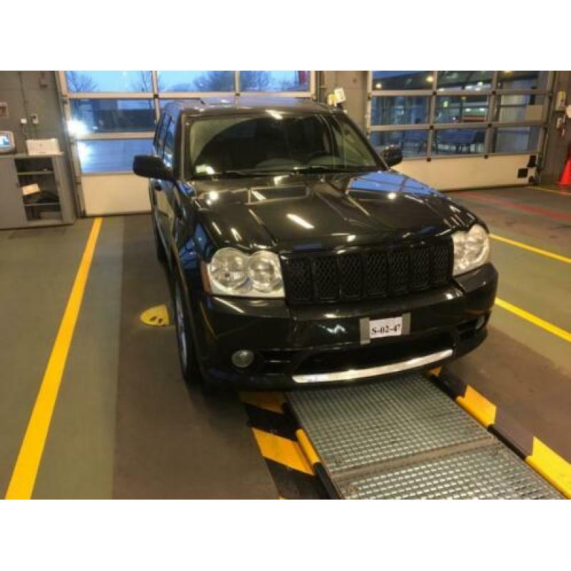 Jeep Grand Cherokee SRT8 lpg