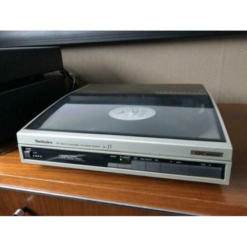 Technics SL-J1 platenspeler
