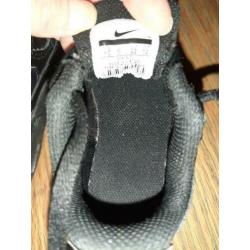 Nike air max maat 22 zwart