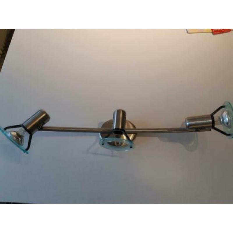 Plafond lamp met 3 lampjes/spots