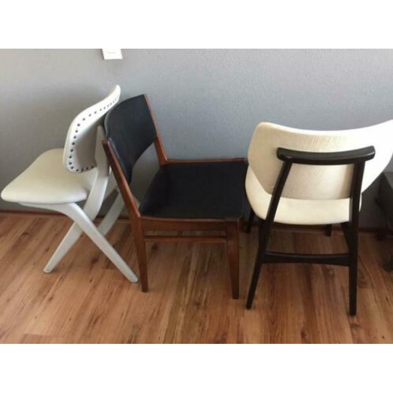 4 hippe vintage teak stoelen jaren 60 SETPRIJS