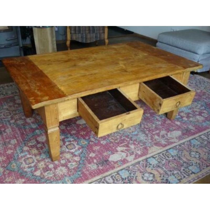 salontafel van teakhout