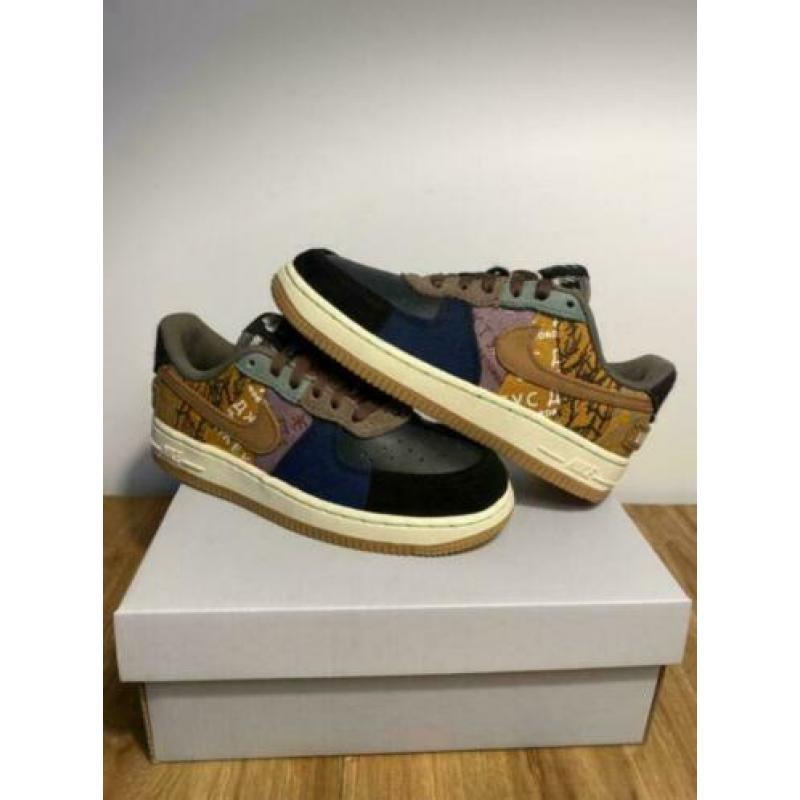 Nike Air Force Travis Scott “Cactus Jack” Maat 31.5