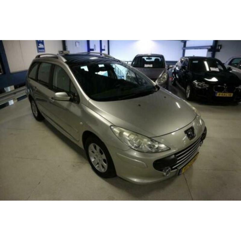 Peugeot 307 SW 1.6-16V Premium PANO / CLIMA / NAVIGATIE / 20