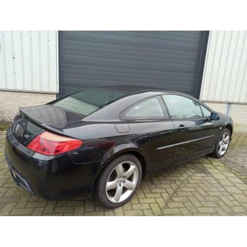Peugeot 407 Coupé 2.2-16V Référence