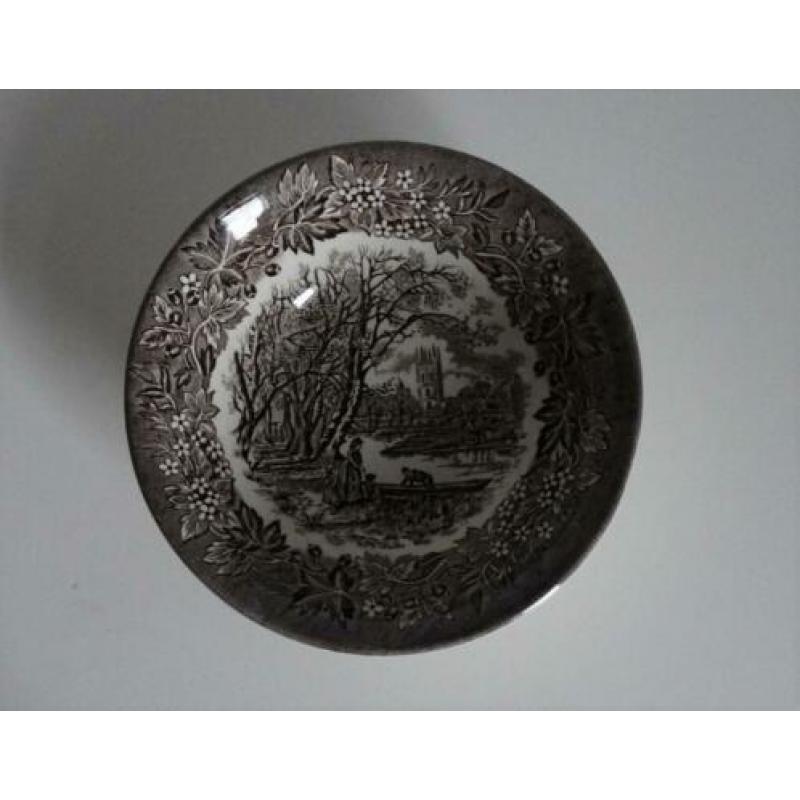 4 schaaltjes English Ironstone tableware