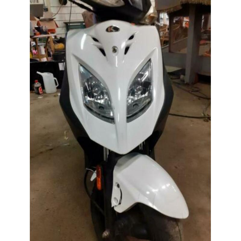 Kymco delivery