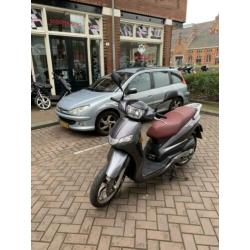 Peugeot Tweet Brom