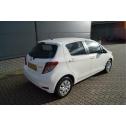 Toyota Yaris 1.0 VVT-i Now l Airco l Bluetooth (bj 2014)