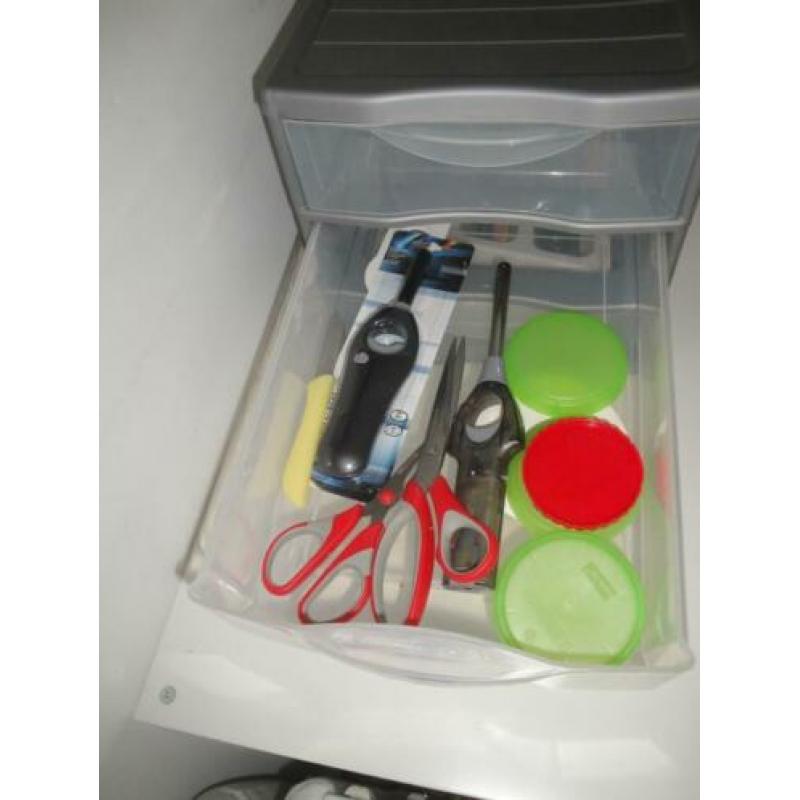 CAMPING BESTEK in HANDIGE OPBERGBOX