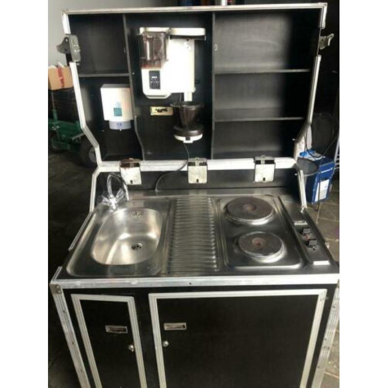 Noodkeuken kitcase kitchenette gebruikt te koop