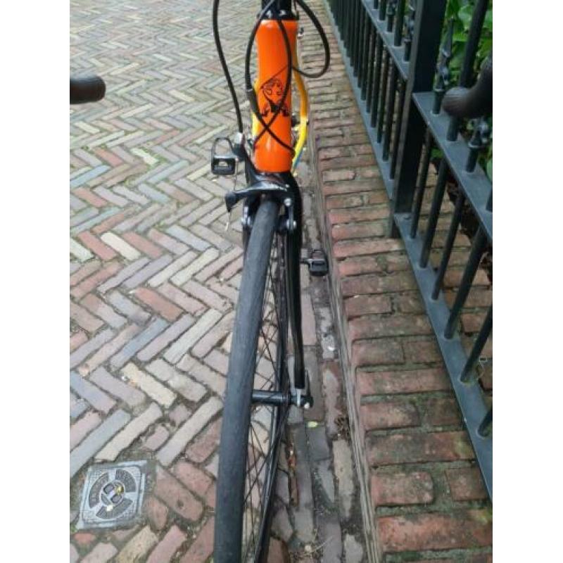 Chaka magos racefiets met sora 2018 groep