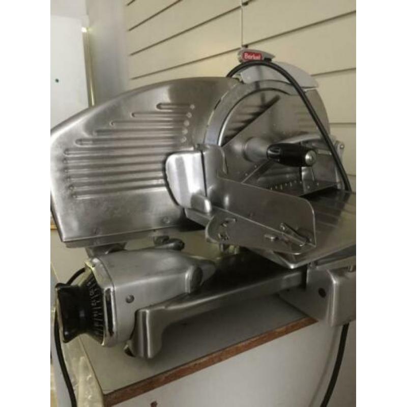 Zgan Berkel snijmachine type 834