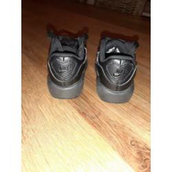 Nike air max maat 22 zwart