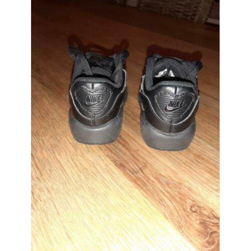 Nike air max maat 22 zwart