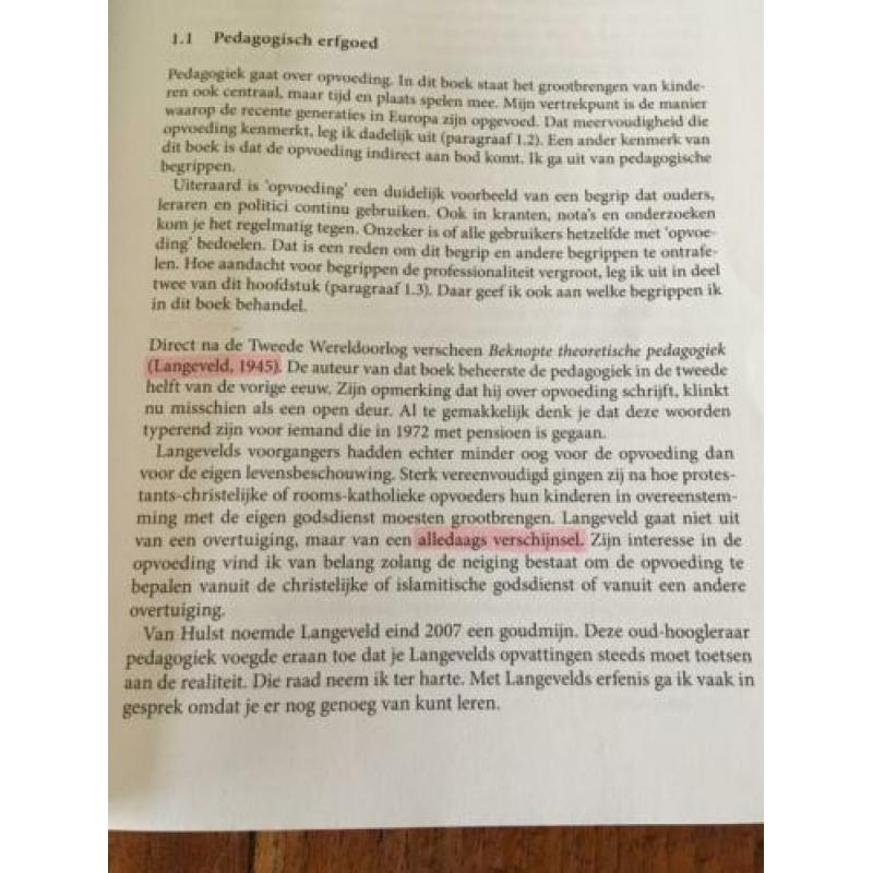 Boek Pedagogiek voor professionele opvoeders