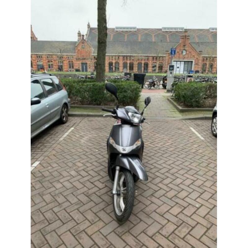 Peugeot Tweet Brom