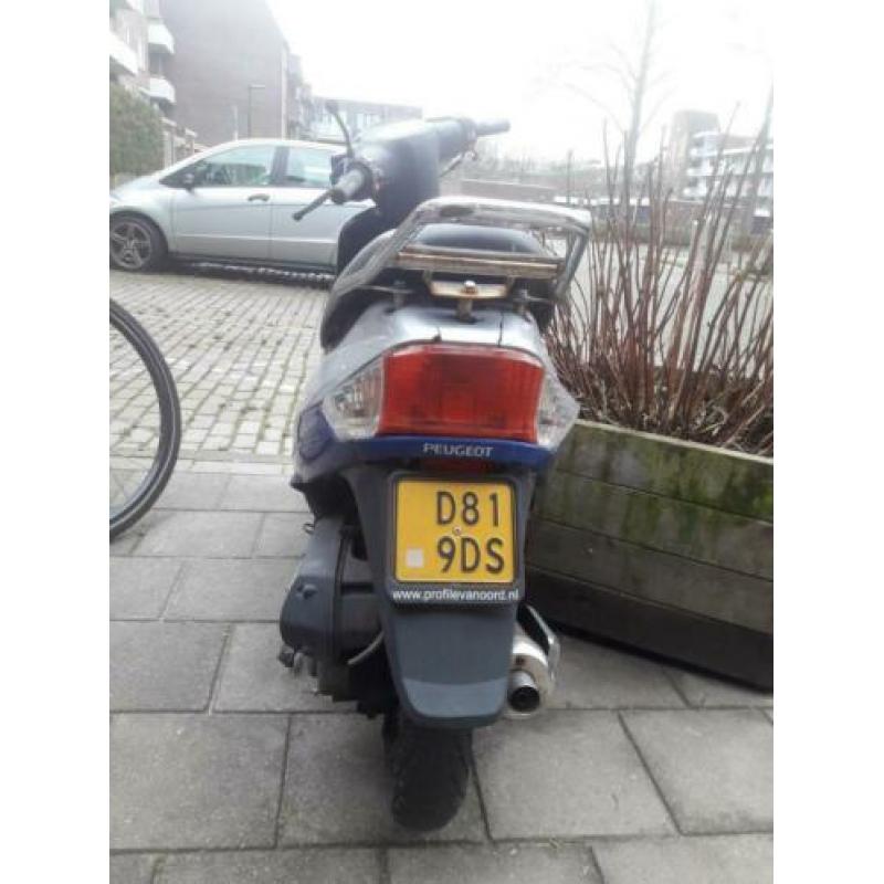 Peugeot v-clic bromscooter start niet!