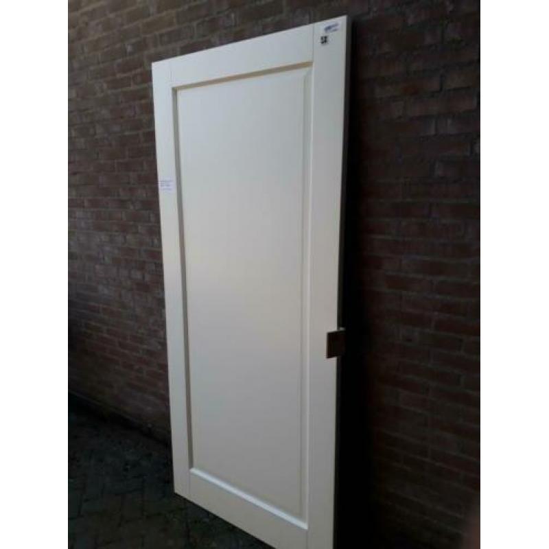 Verschillende houten binnendeuren 93x211.5 stomp massief