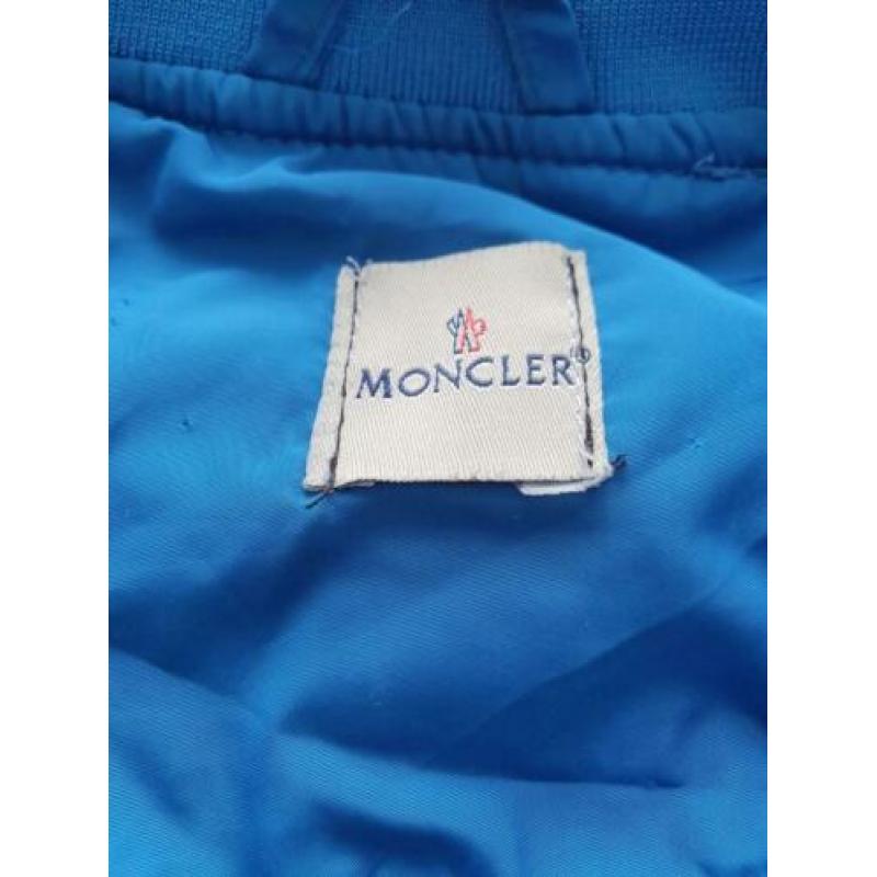 mooie moncler zomer jas zo goed als nieuw
