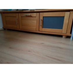 tv kast