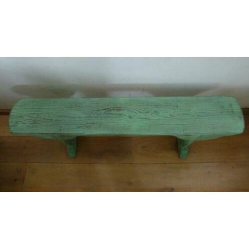 Houten boerenbankje, halbankje, bankje, bank, gesleten groen