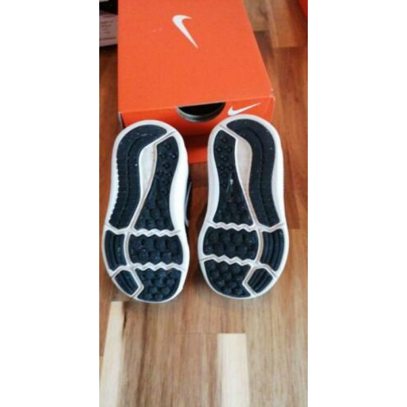 Schoenen 21,22,23 en23,5 nike Adidas shoesme British knights